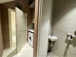 Parksuites (D10), Apartment #584870011